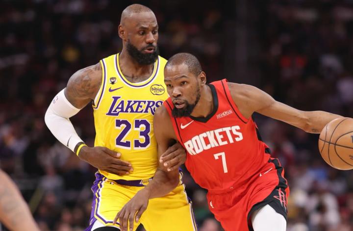  杜兰特赛后反思，承认个人失误拖累球队；或许该调整持球方式，激活队友潜力。 体育新闻 杜兰特赛后反思，承认个人失误拖累球队；或许该调整持球方式，激活队友潜力。 体育新闻