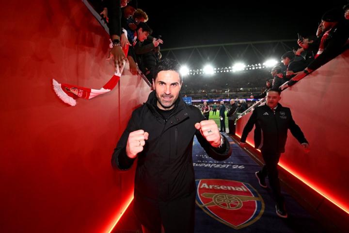  枪手强势挺进，阿森纳连续三季闯欧冠八强；队史罕见稳定表现，再现昔日辉煌。 体育新闻