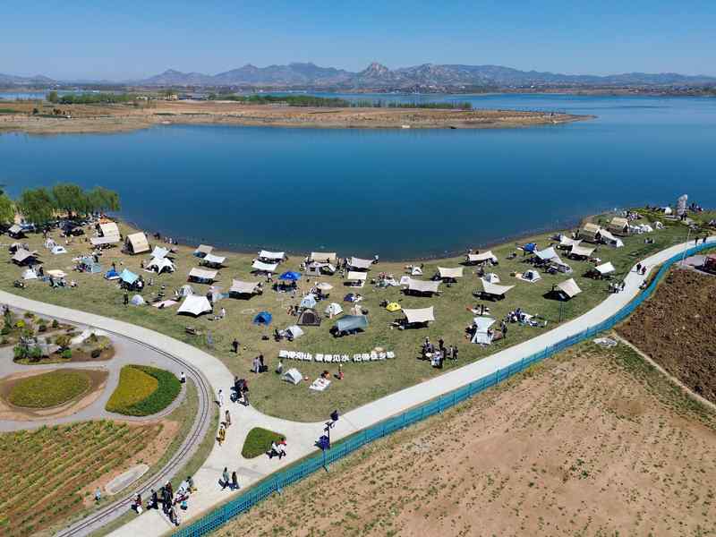  假日流动背后的算法：解析消费供给端的数字化转型 IT技术