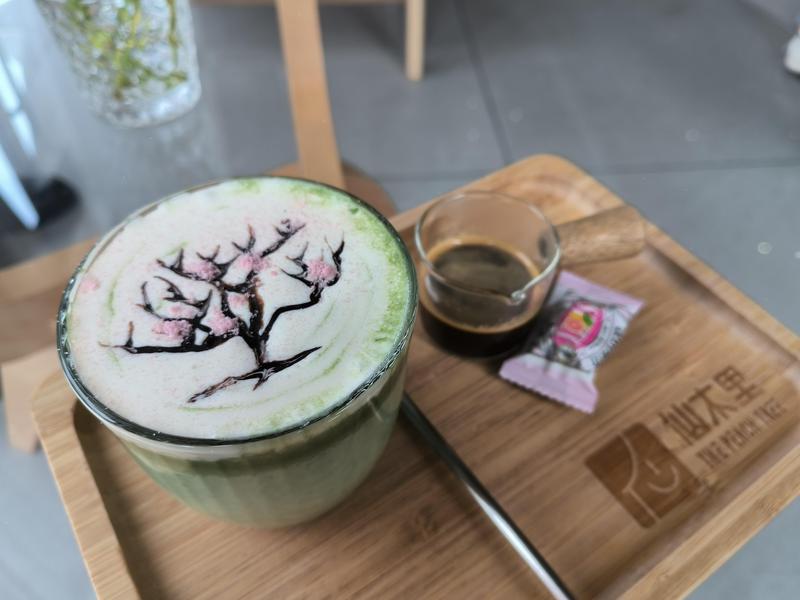  繁花落尽后的寂寥与丰盈：从阳山桃林探寻乡村共生的哲学 文化旅游