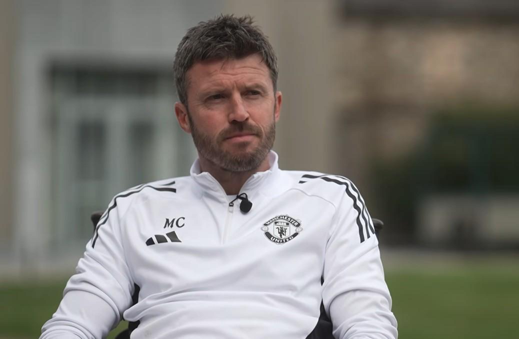 【战术解码】马奎尔续约的深层逻辑：稳定性溢价与更衣室治理的精密方程式 体育新闻