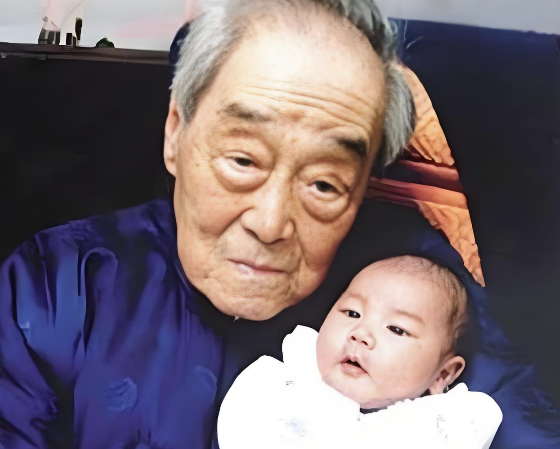  衍圣公制度的九百年兴衰：从孔令贻绝嗣危机到孔德成的历史见证 新闻