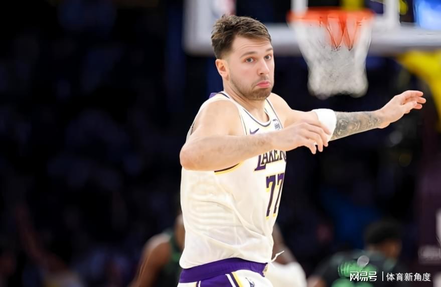  东契奇执意归国治伤的背后：当信任崩塌，职业球员该何去何从 情感心理