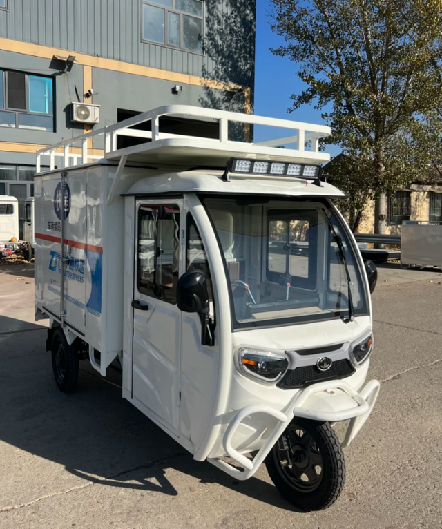  顺丰血污包裹事件：物流分拣安全体系的核心漏洞深度剖析 新闻