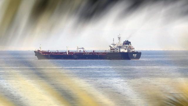  明明还有对话的窗口，却选择了转身离开——伊朗退出伊美谈判的沉默与坚守 新闻